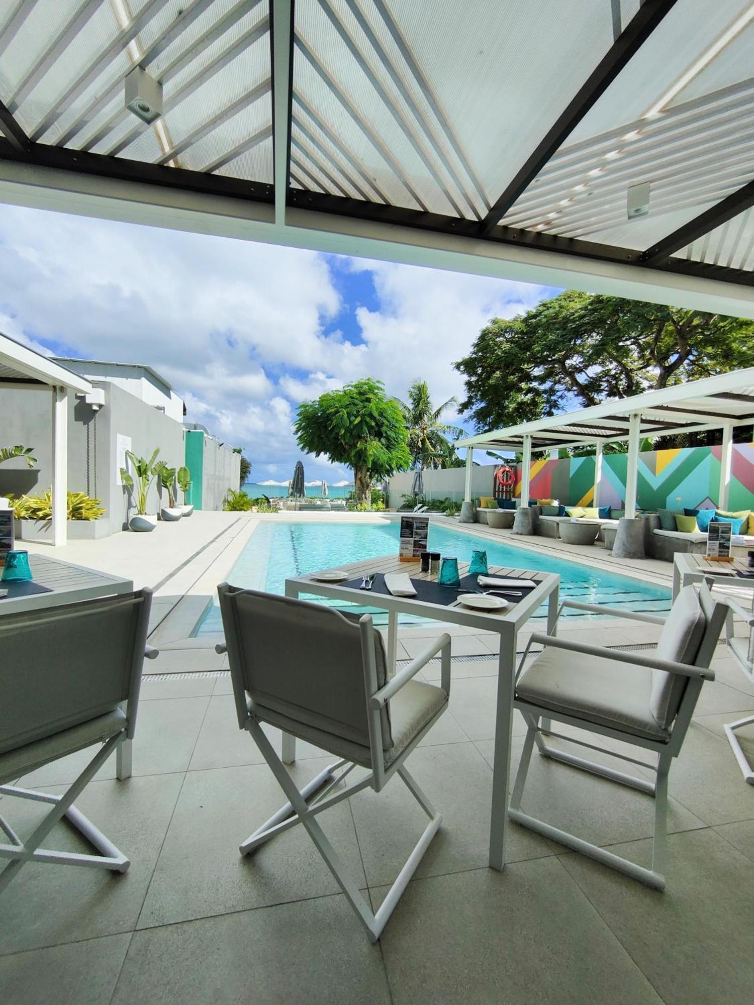 Villa Eden: Beachfront Luxury with Private Rooftop Pool Grand Baie Exterior photo